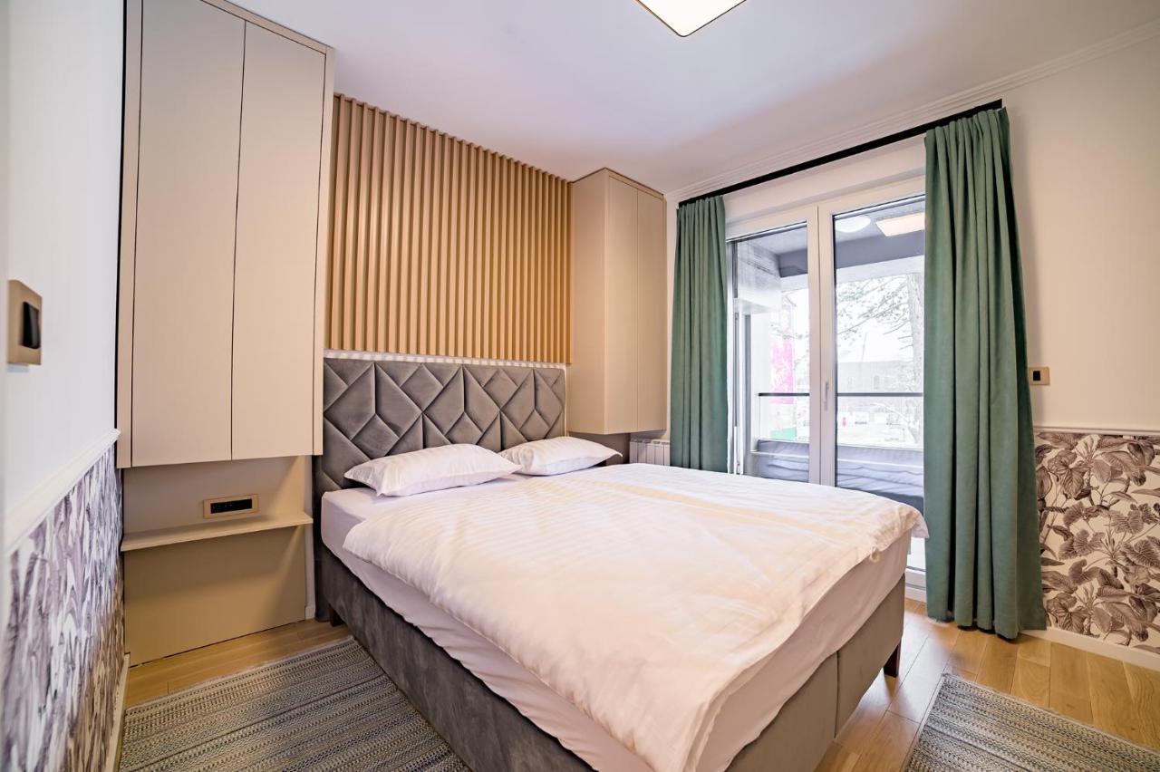 Apartman Epilux Tuzla Luaran gambar
