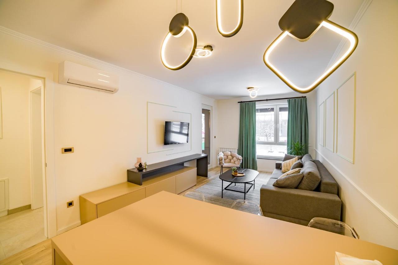 Apartman Epilux Tuzla Luaran gambar
