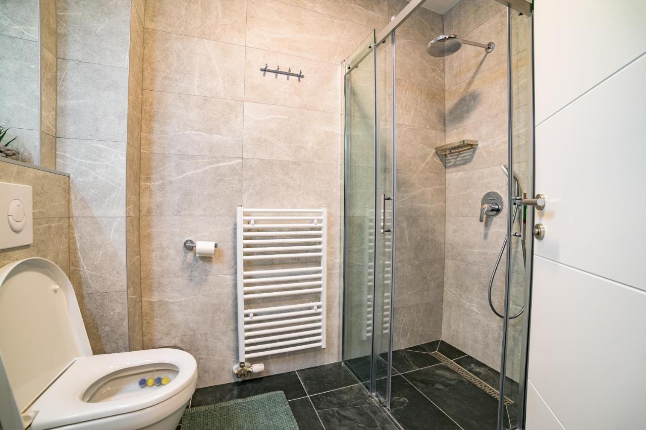 Apartman Epilux Tuzla Luaran gambar