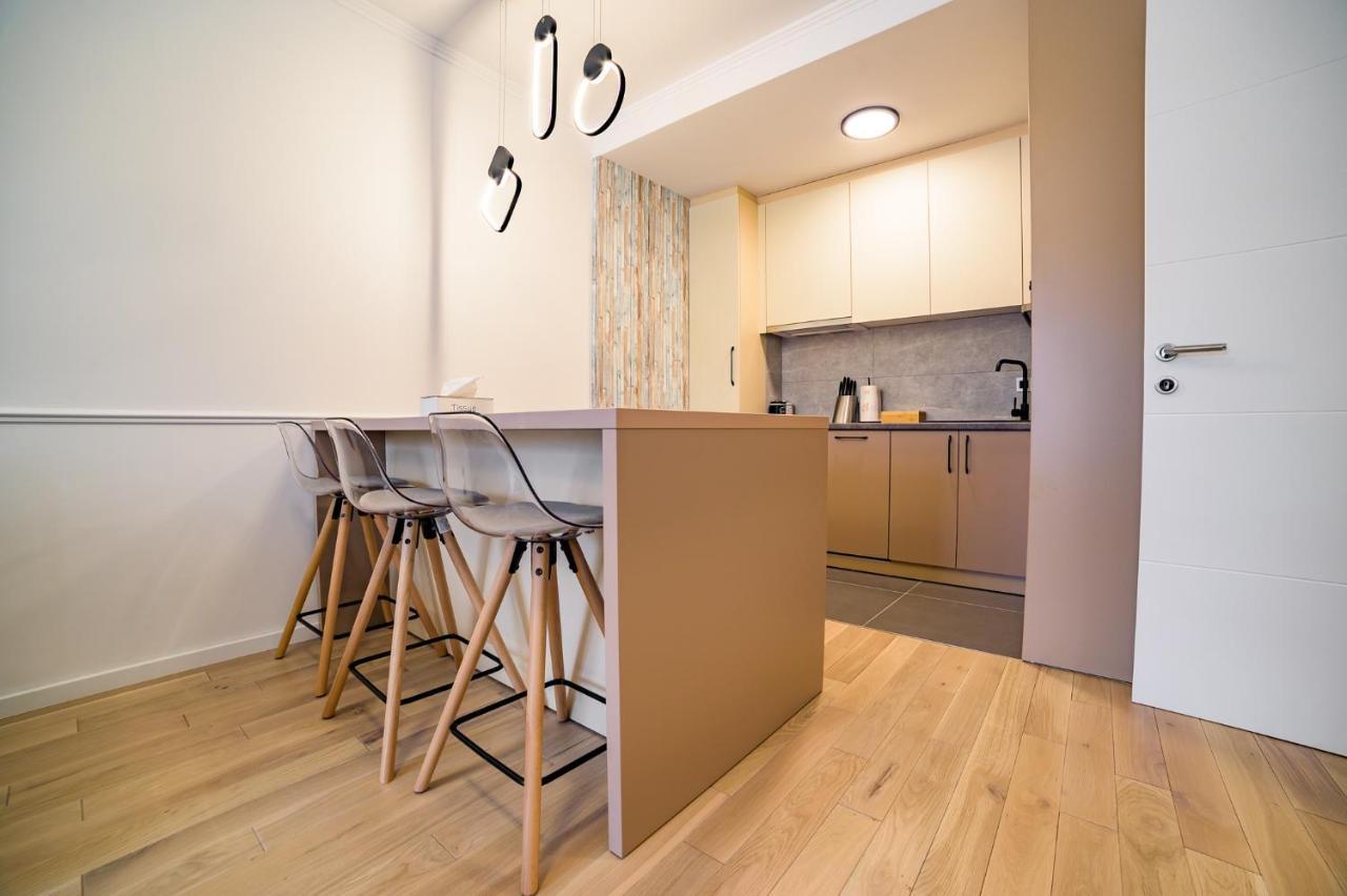 Apartman Epilux Tuzla Luaran gambar
