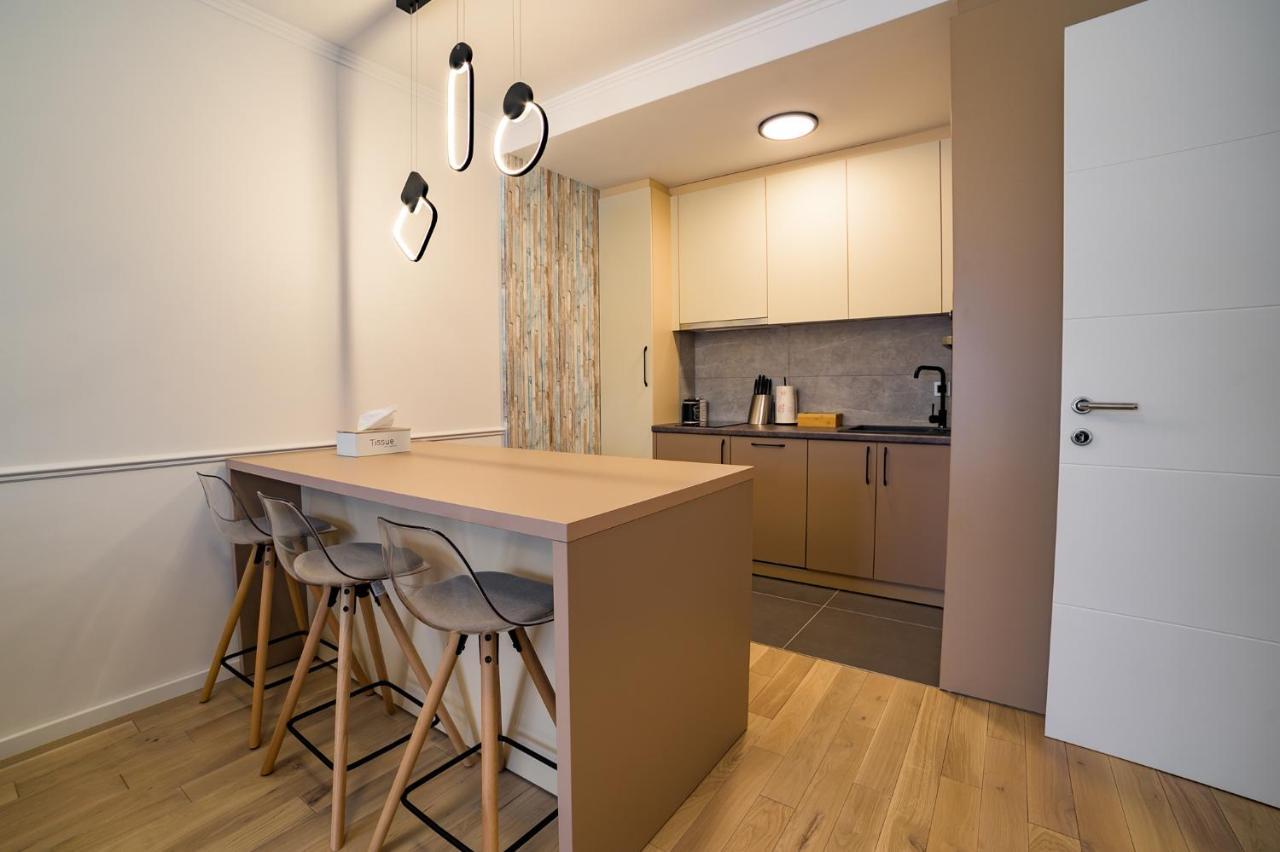 Apartman Epilux Tuzla Luaran gambar