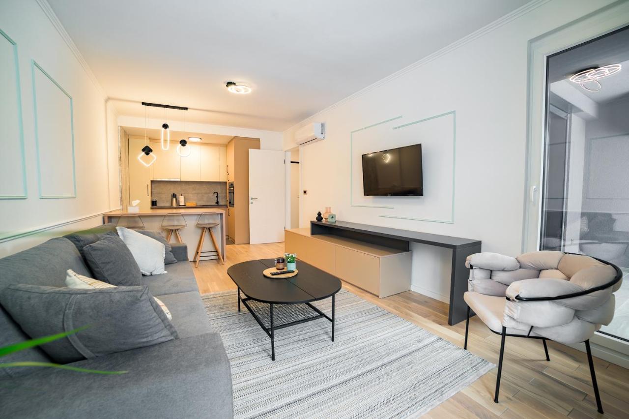 Apartman Epilux Tuzla Luaran gambar