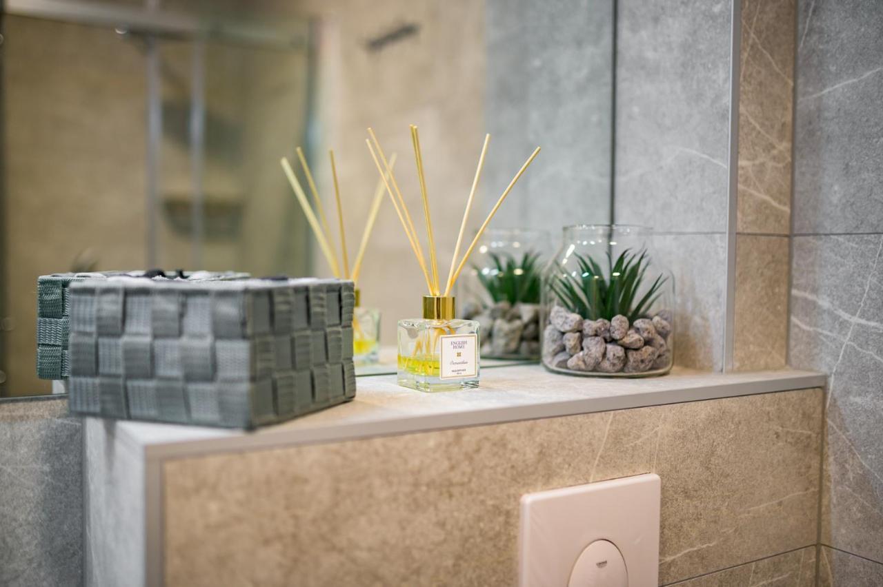 Apartman Epilux Tuzla Luaran gambar