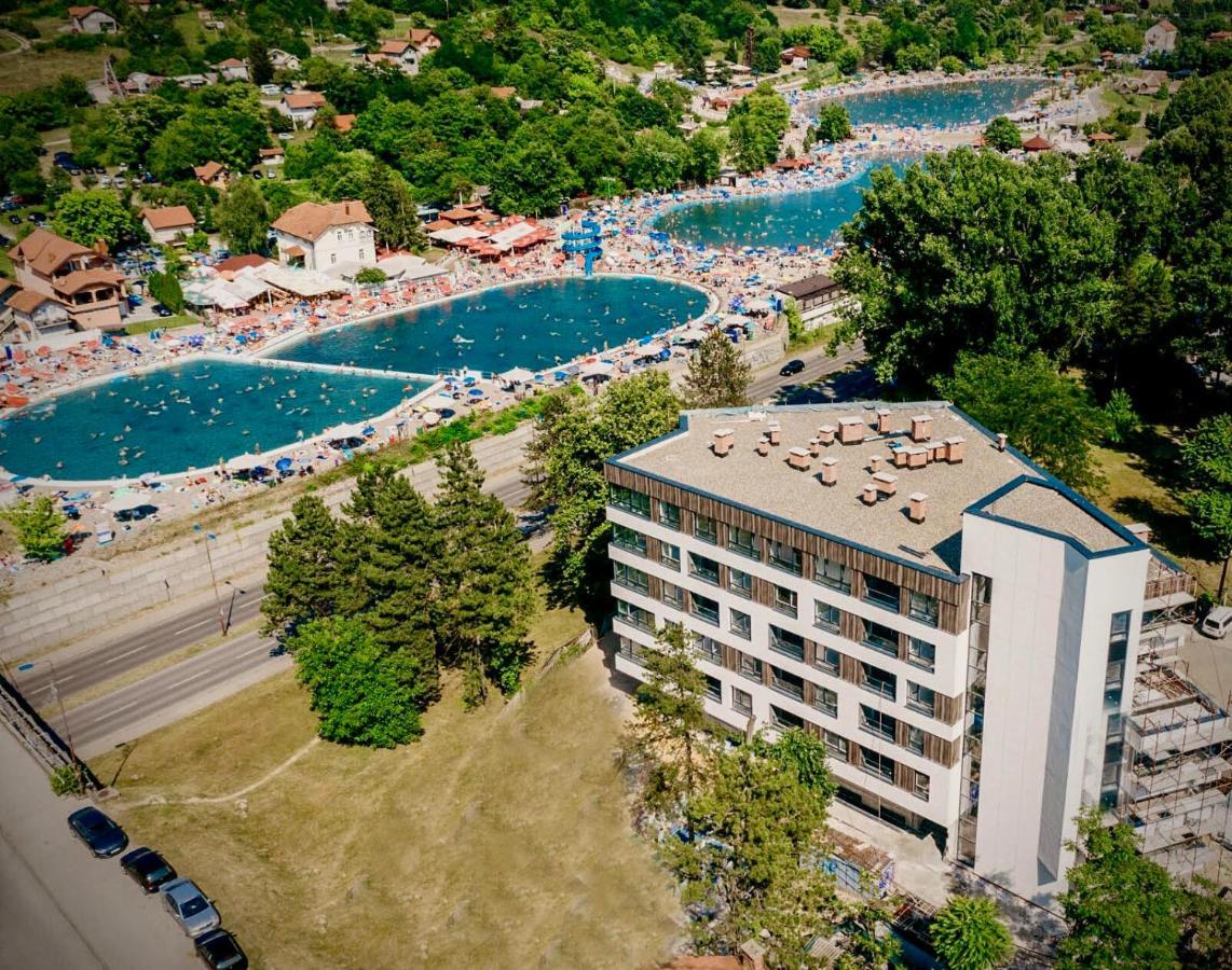 Apartman Epilux Tuzla Luaran gambar